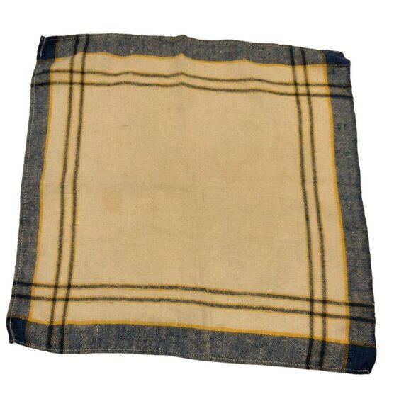 Vintage Blue White Napkin Country Farmhouse 8 inch lot 2 - Picture 4 of 6